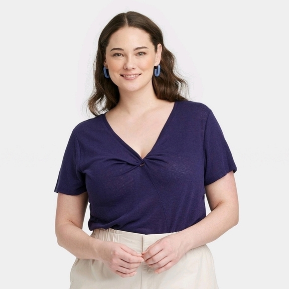 🍓 5/$5 • A New Day - Picture 1 of 3